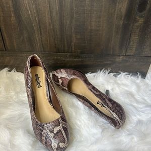 Women's leopard heels